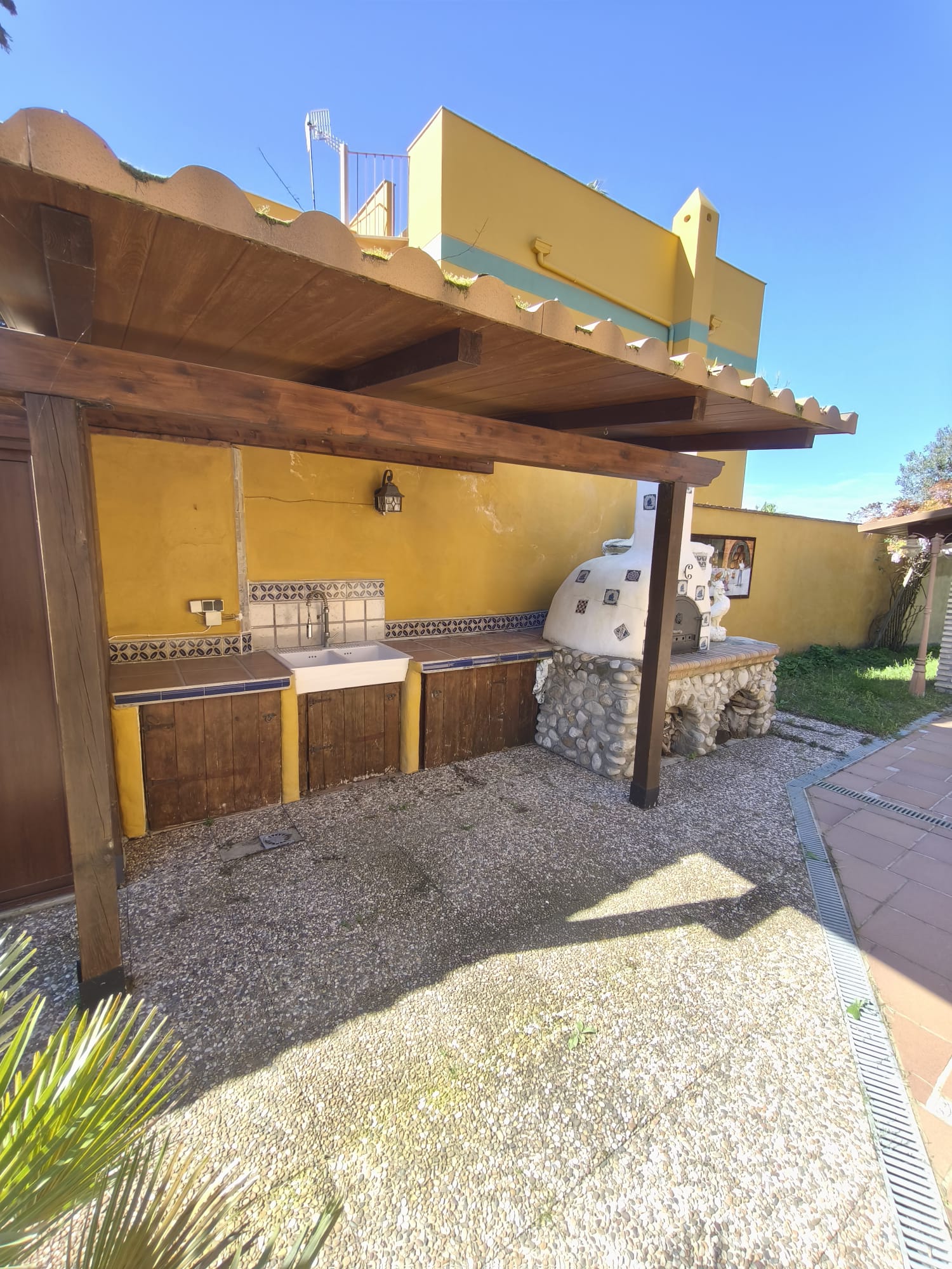 Zona exterior chalet Sanlúcar